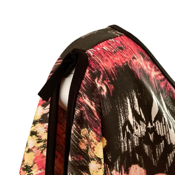 Hamilton | Floral Keyhole Sleeve Blouse NWOT - Picture 8 of 15